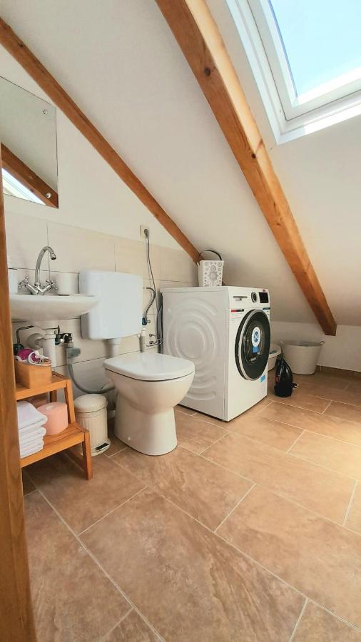 Ferienwohnung Luxury Mansarda Duplex - City Centre - Stone House Split Exterior foto