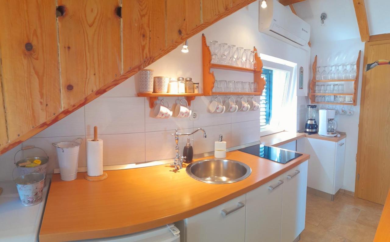 Ferienwohnung Luxury Mansarda Duplex - City Centre - Stone House Split Exterior foto