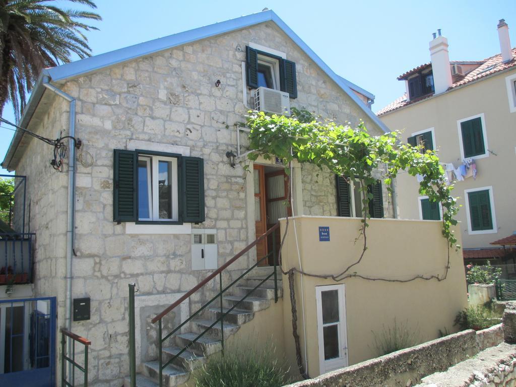 Ferienwohnung Luxury Mansarda Duplex - City Centre - Stone House Split Exterior foto