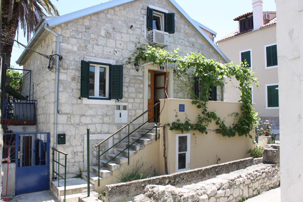 Ferienwohnung Luxury Mansarda Duplex - City Centre - Stone House Split Exterior foto